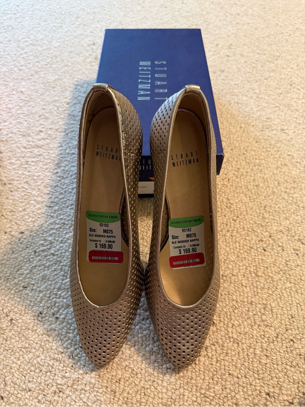 NIB Stuart Weitzman Gold Perforated Leather Women’s Heels, Size 7.5